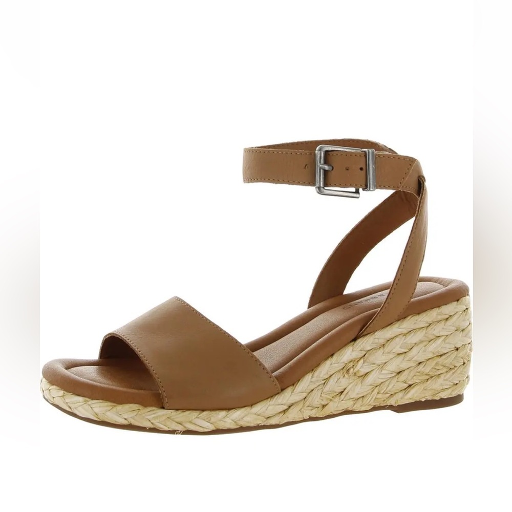 Lucky Brand Womens Nalmo Tan Leather Ankle Strap Wedge Sandals Shoes NWT